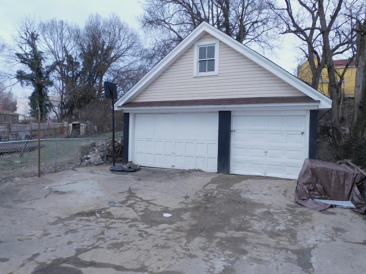 1234 Quebec Road Cincinnati, OH 45205 - Photo 4 of 36