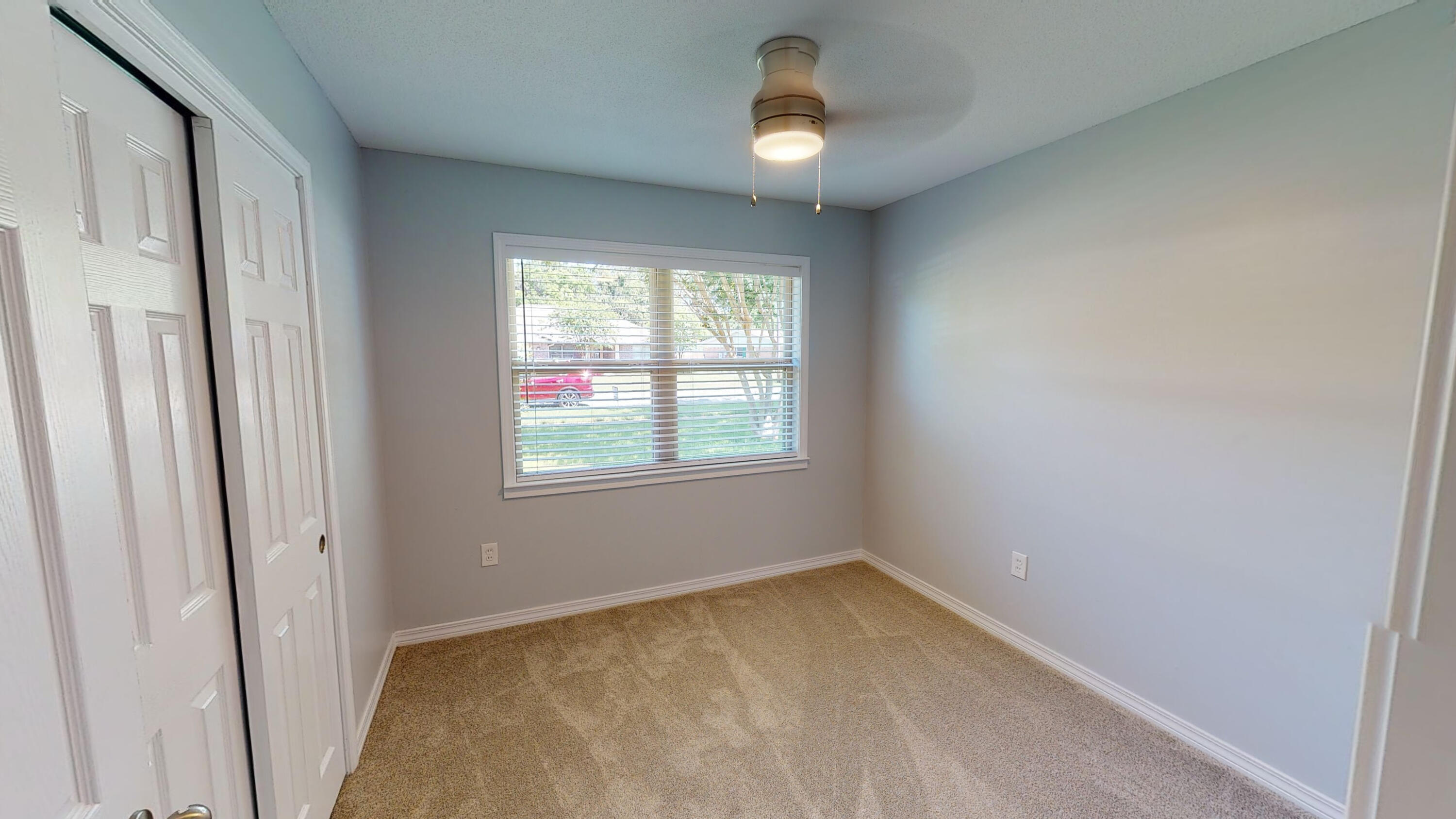 200 Deluna Road Southwest Fort Walton Beach, FL 32548 - Photo 14 of 26 Bedroom 1