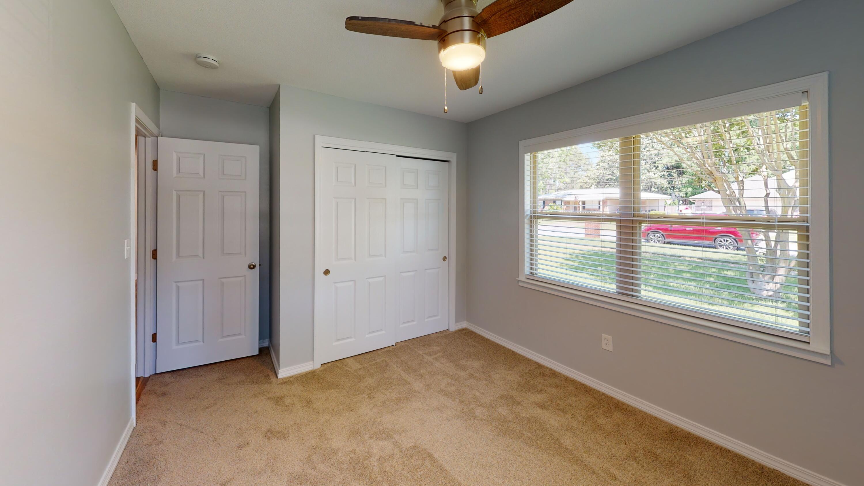 200 Deluna Road Southwest Fort Walton Beach, FL 32548 - Photo 21 of 26 Bedroom 2