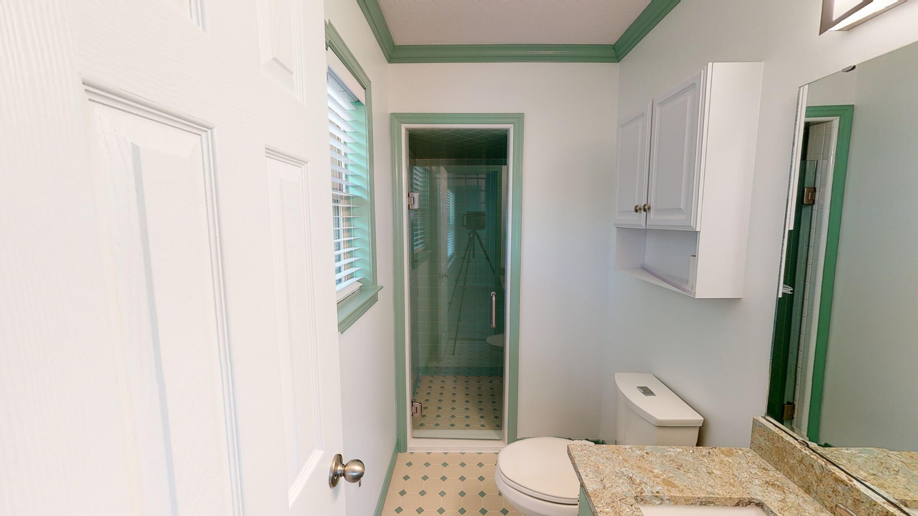 200 Deluna Road Southwest Fort Walton Beach, FL 32548 - Photo 25 of 26 Master Bathroom