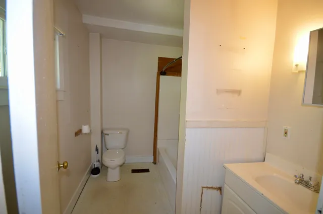 $255,000 | 100 Highway 1, Bucksport, ME 04416