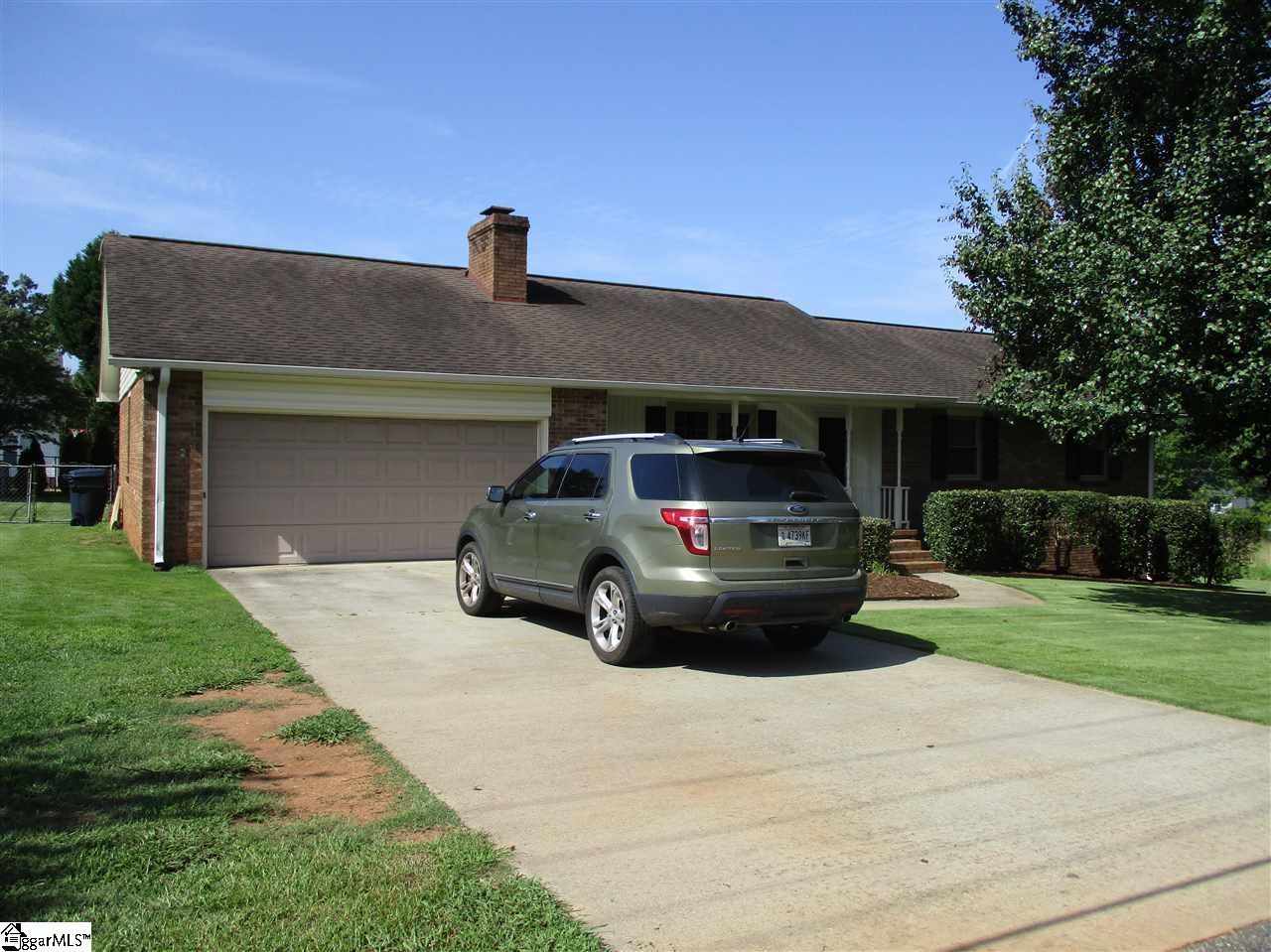 310 Simpson Road Anderson, SC 29621 - Photo 2 of 12
