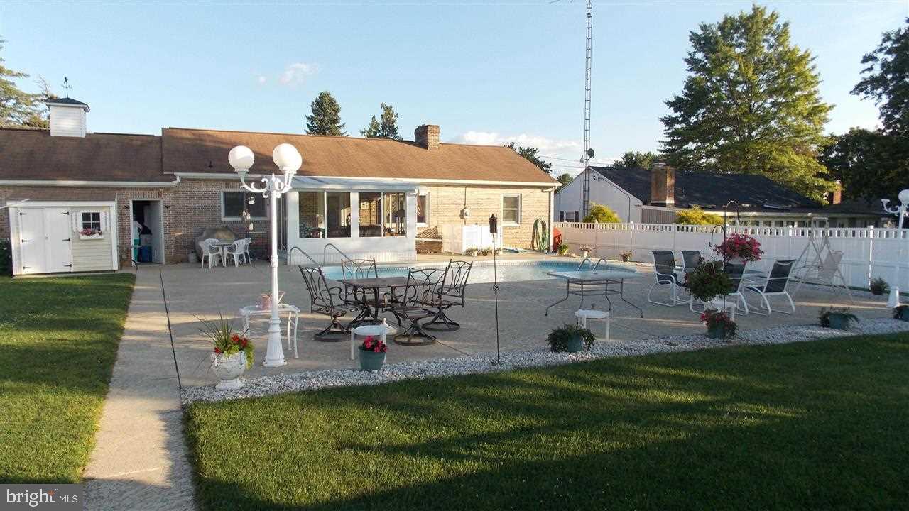 1504 Hanover Road Spring Grove, PA 17362 - Photo 18 of 28