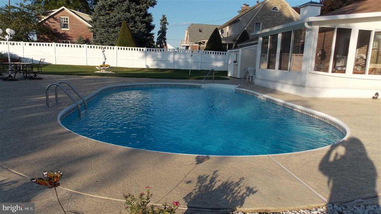 1504 Hanover Road Spring Grove, PA 17362 - Photo 20 of 28