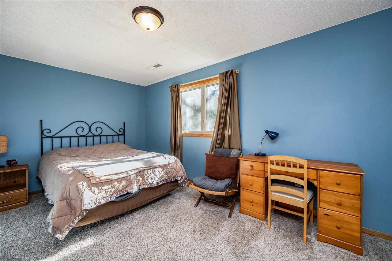 1900 Holiday Road Coralville, IA 52241 - Photo 23 of 34 Gallery Image 23
