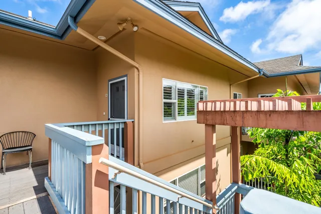 a view of an outdoor space