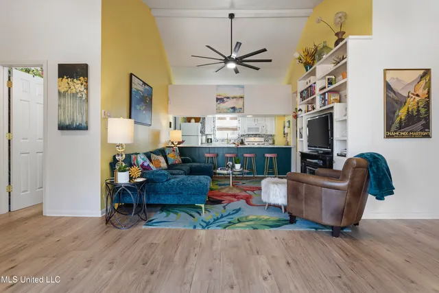 $750,000 | 128 Lee Street, Biloxi, MS 39530