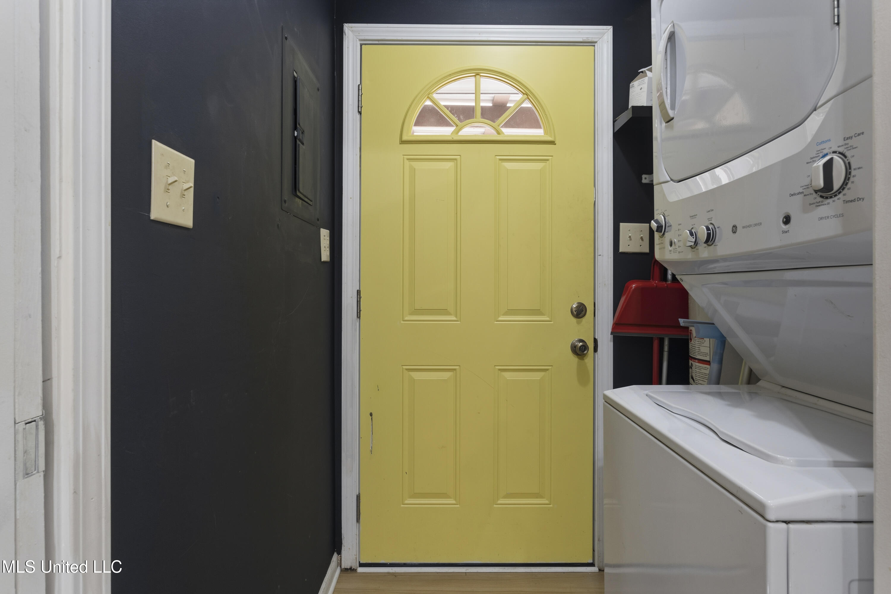 128 Lee Street Biloxi, MS 39530 - Photo 32 of 51 0017