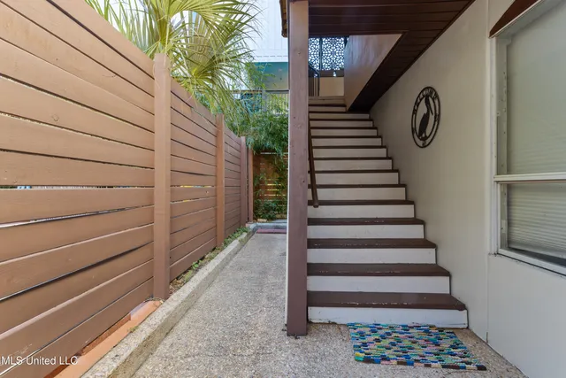 $750,000 | 128 Lee Street, Biloxi, MS 39530