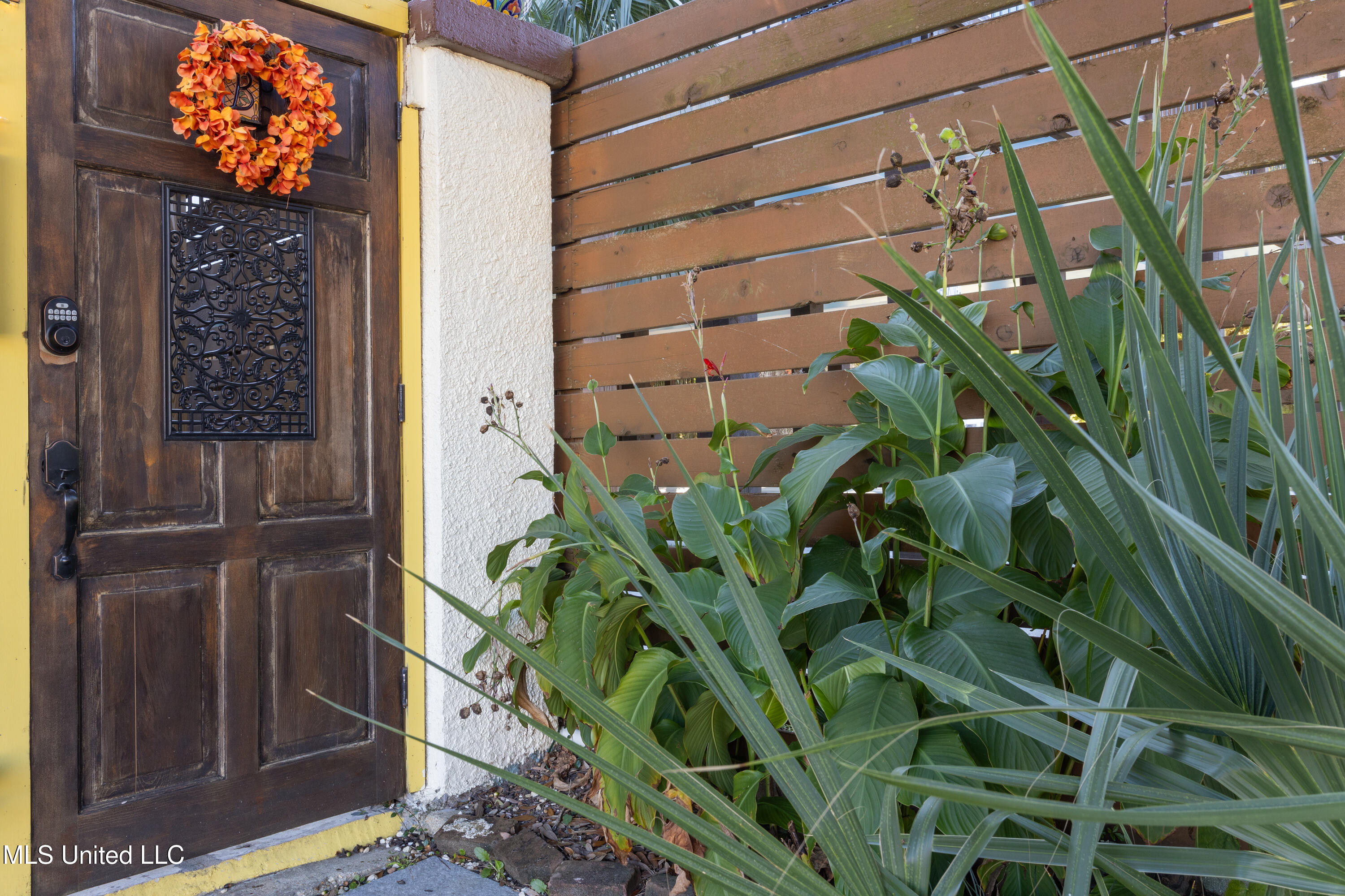 128 Lee Street Biloxi, MS 39530 - Photo 41 of 51 0048