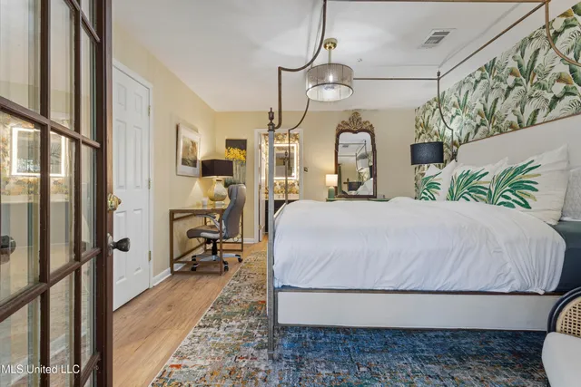 $750,000 | 128 Lee Street, Biloxi, MS 39530