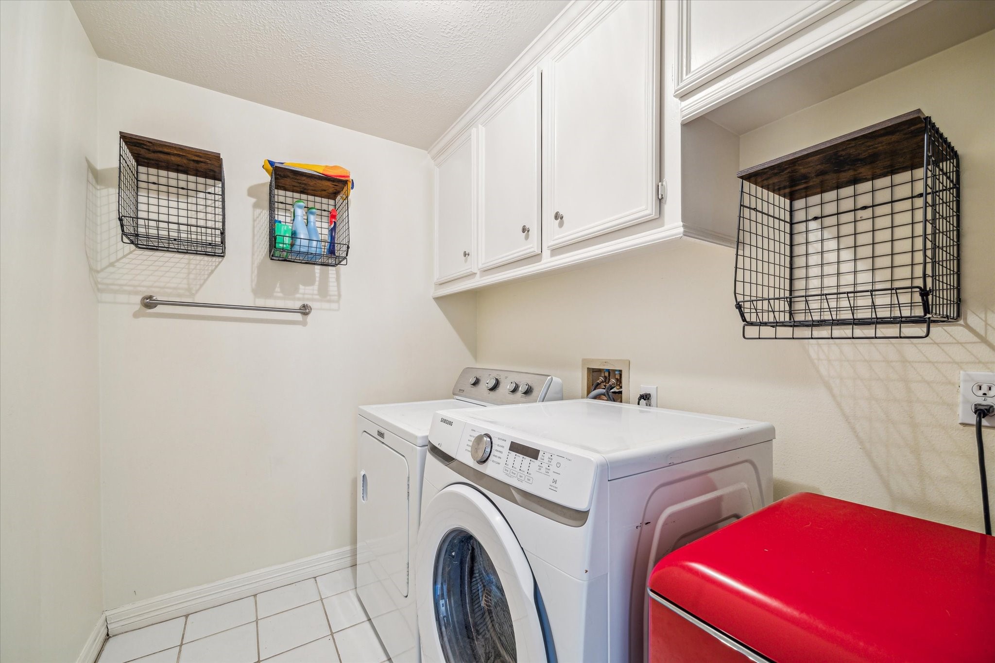 7930 Tizerton Court Spring, TX 77379 - Photo 29 of 30 a utility room with dryer and washer
