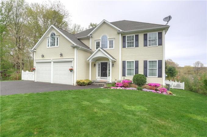 387 Church Hill Road Trumbull, CT 06611 - Photo 1 of 1