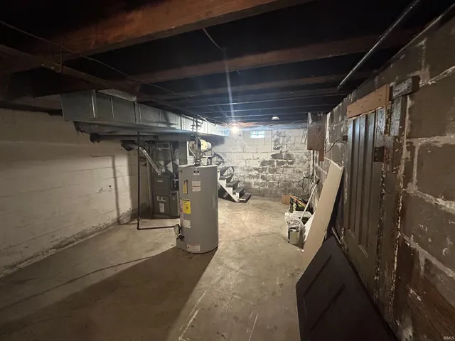 $120,000 | 345 West Packard Avenue, Fort Wayne, IN 46807