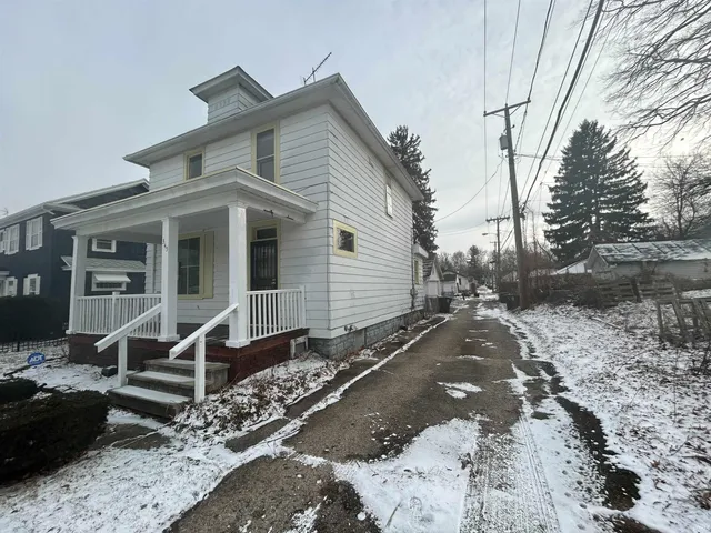 $120,000 | 345 West Packard Avenue, Fort Wayne, IN 46807