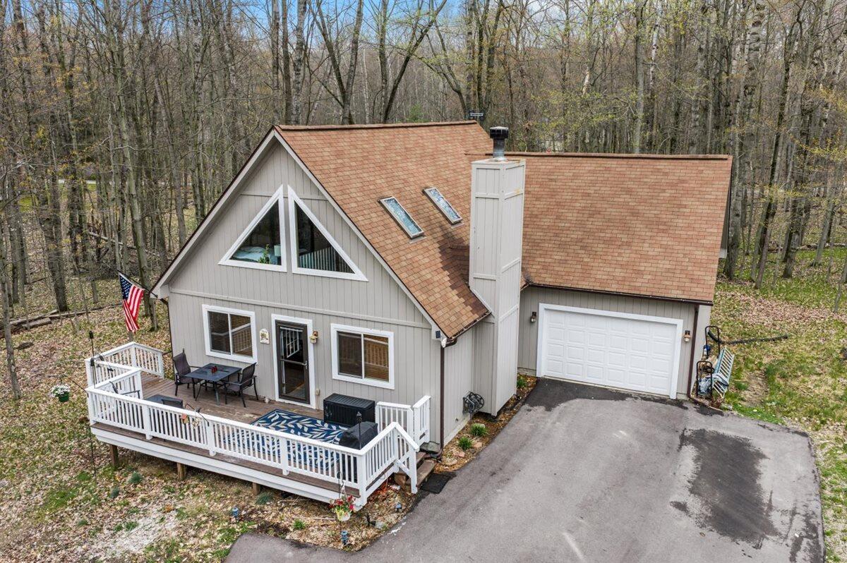 9341 Center Lane Canadian Lakes, MI 49346 - Photo 1 of 27 1 Main