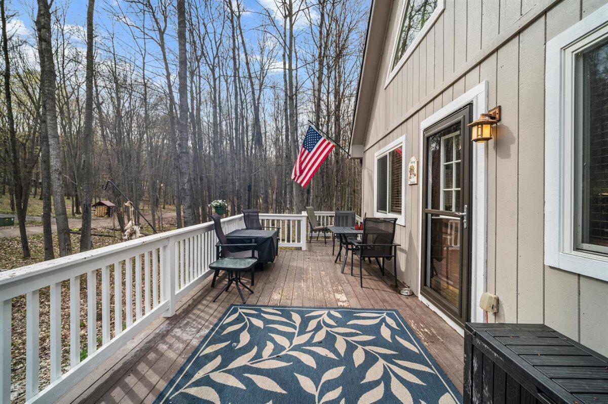 9341 Center Lane Canadian Lakes, MI 49346 - Photo 15 of 27 15 Deck
