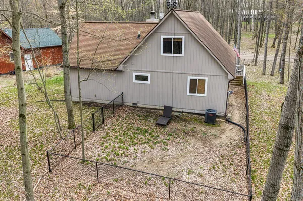 $265,000 | 9341 Center Lane, Canadian Lakes, MI 49346