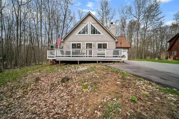 $265,000 | 9341 Center Lane, Canadian Lakes, MI 49346