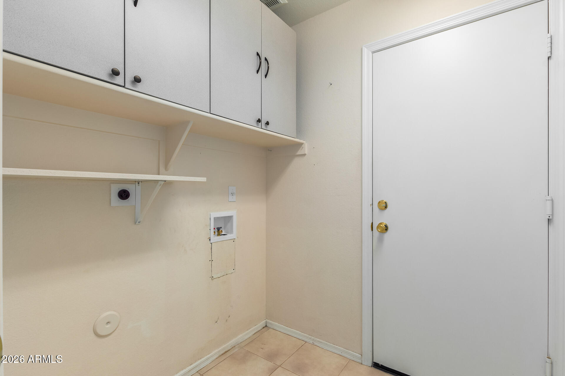 6431 West Escuda Road Glendale, AZ 85308 - Photo 25 of 26 Laundry