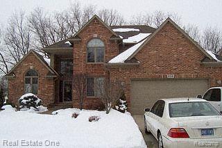 938 Grovecrest Rochester, MI 48307 - Photo 1 of 1 STUNNING CAPE COD