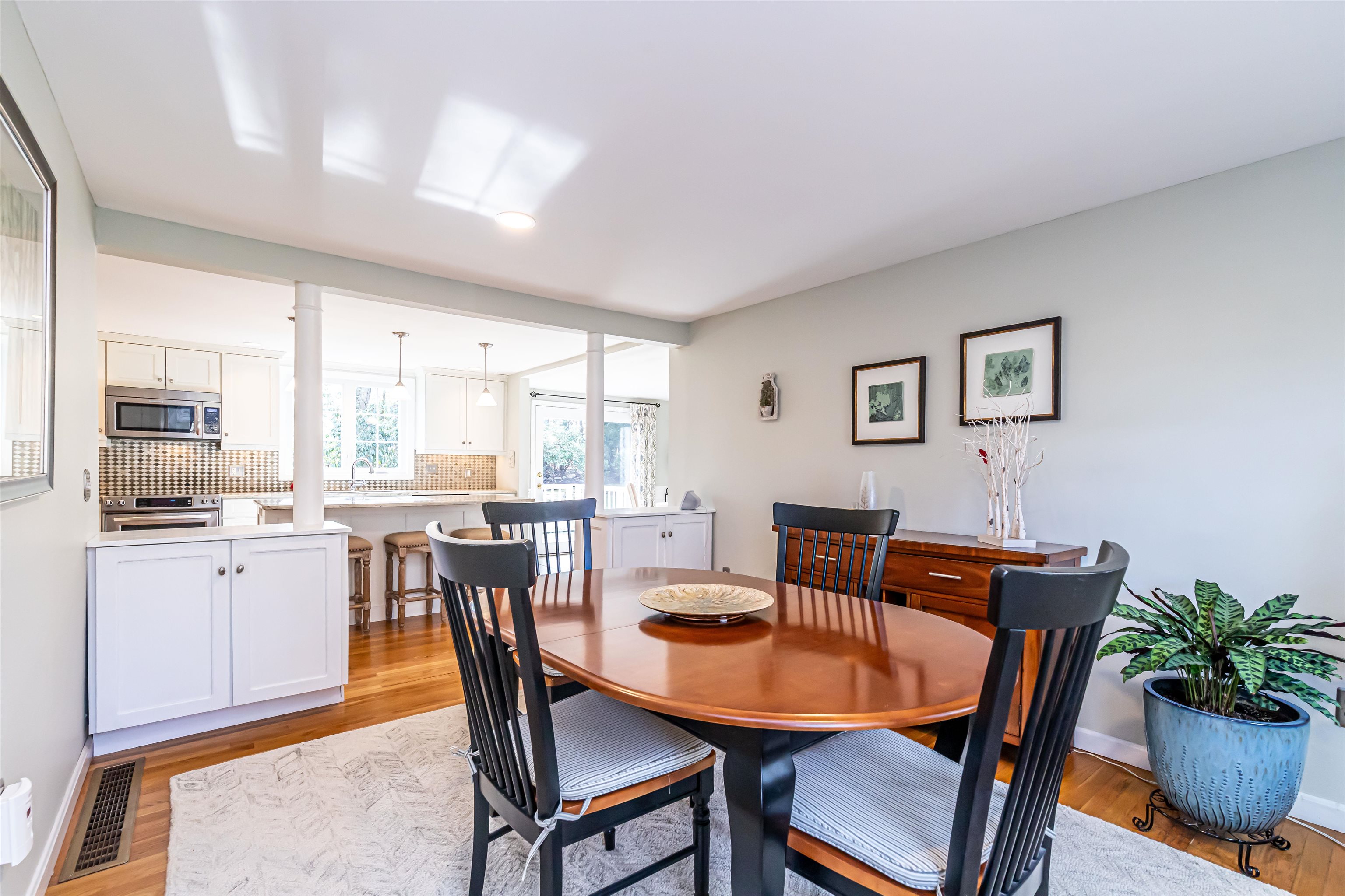 22 Todd Road Nashua, NH 03064 - Photo 13 of 58