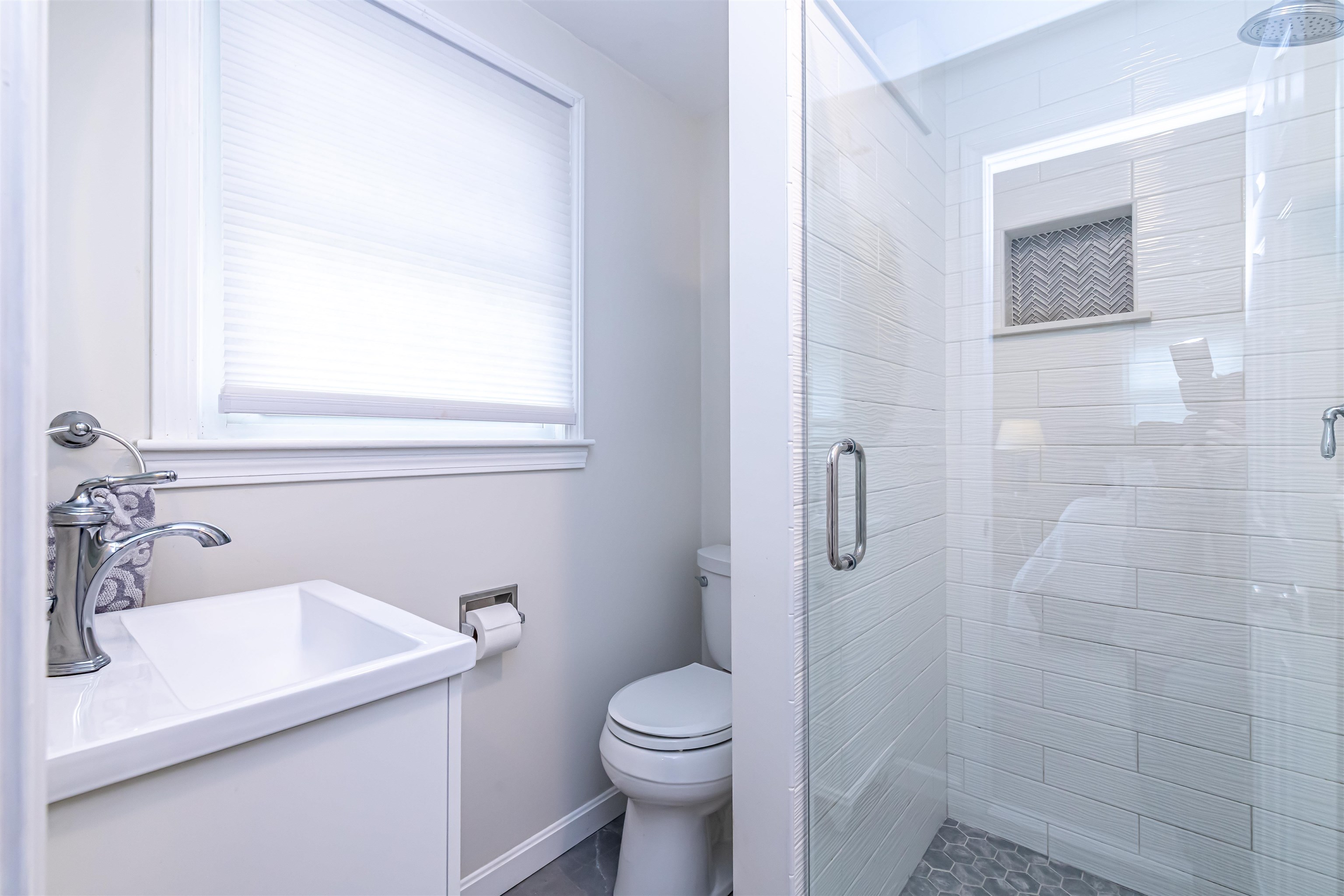22 Todd Road Nashua, NH 03064 - Photo 30 of 58