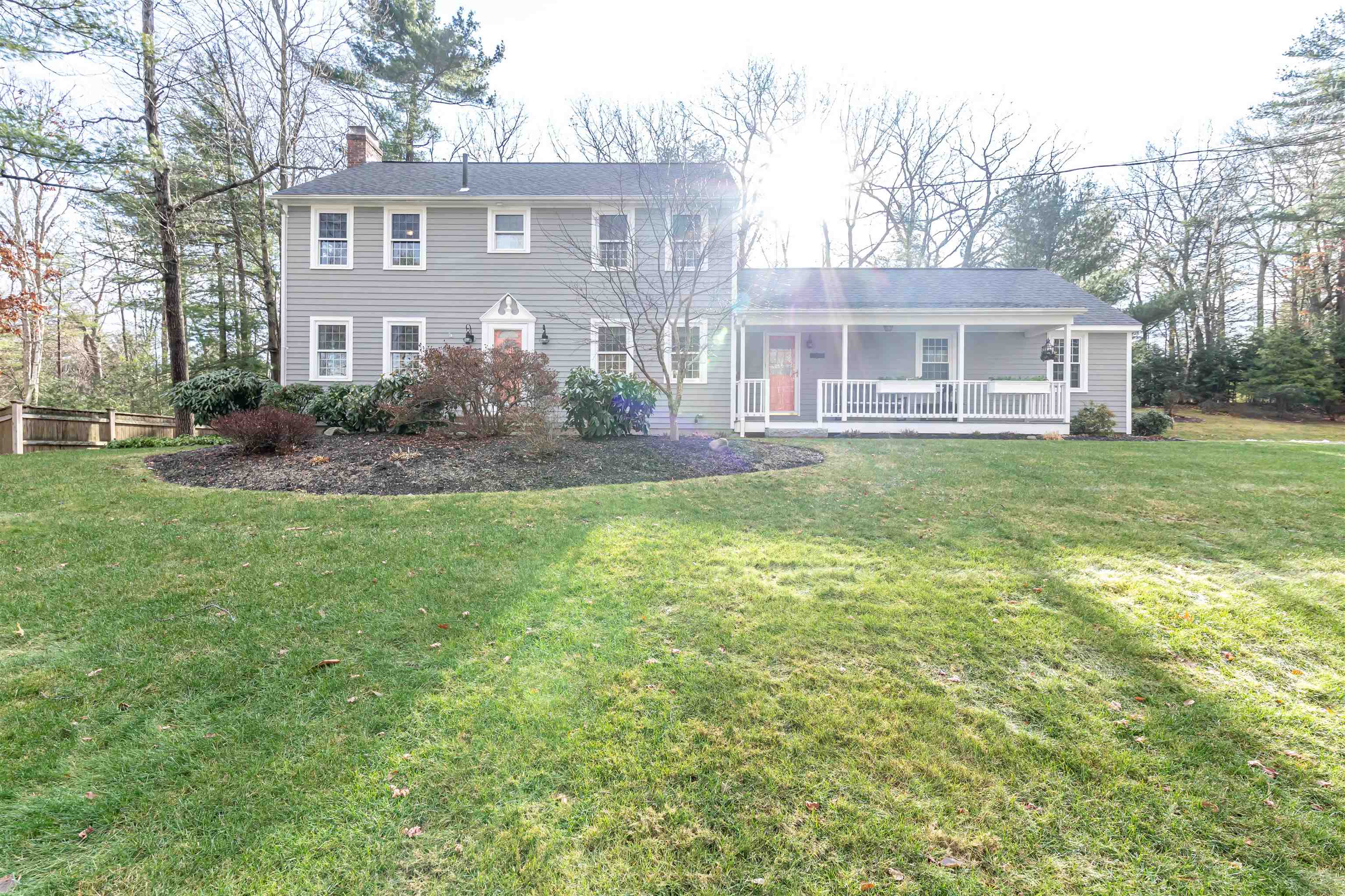 22 Todd Road Nashua, NH 03064 - Photo 3 of 58