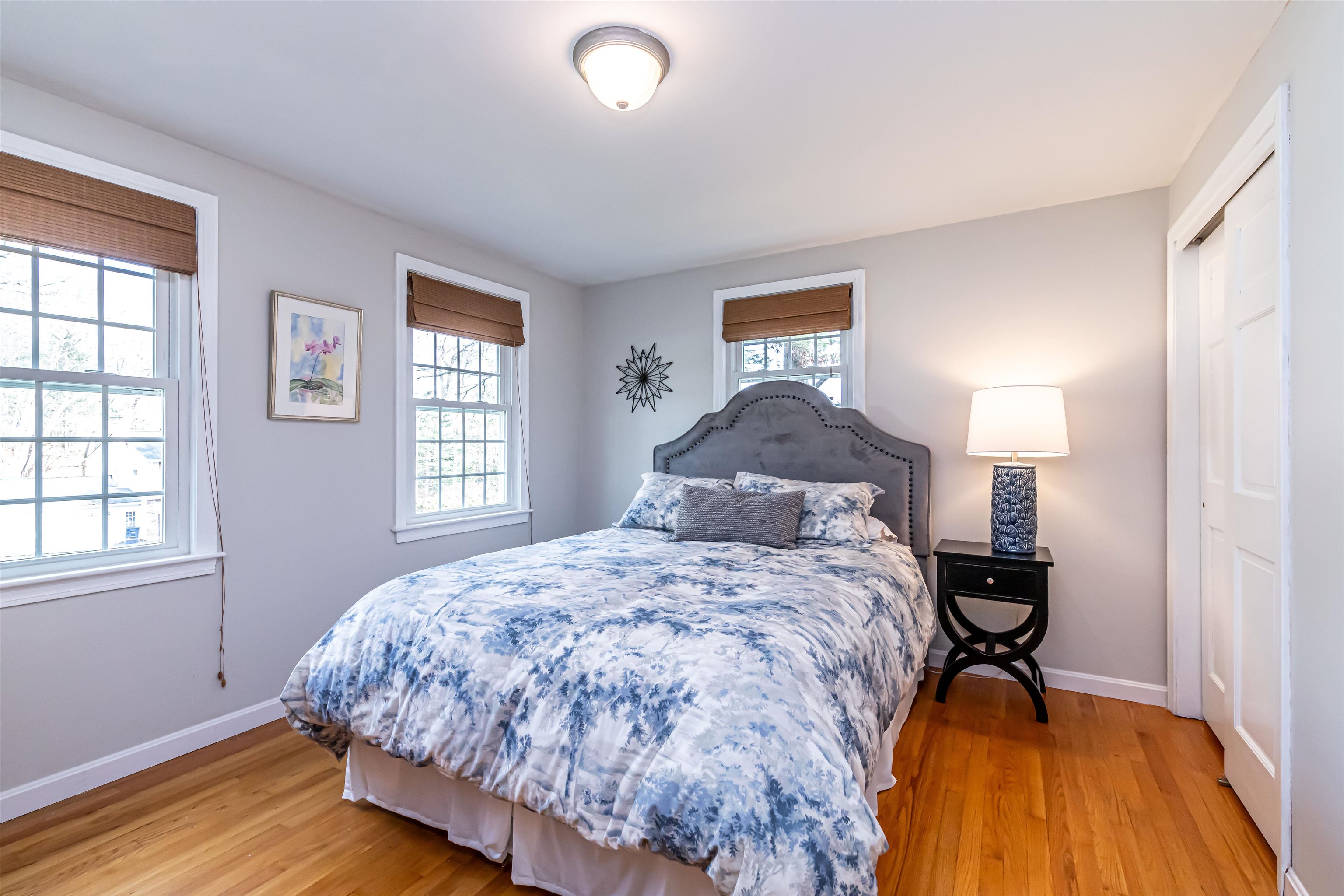22 Todd Road Nashua, NH 03064 - Photo 34 of 58