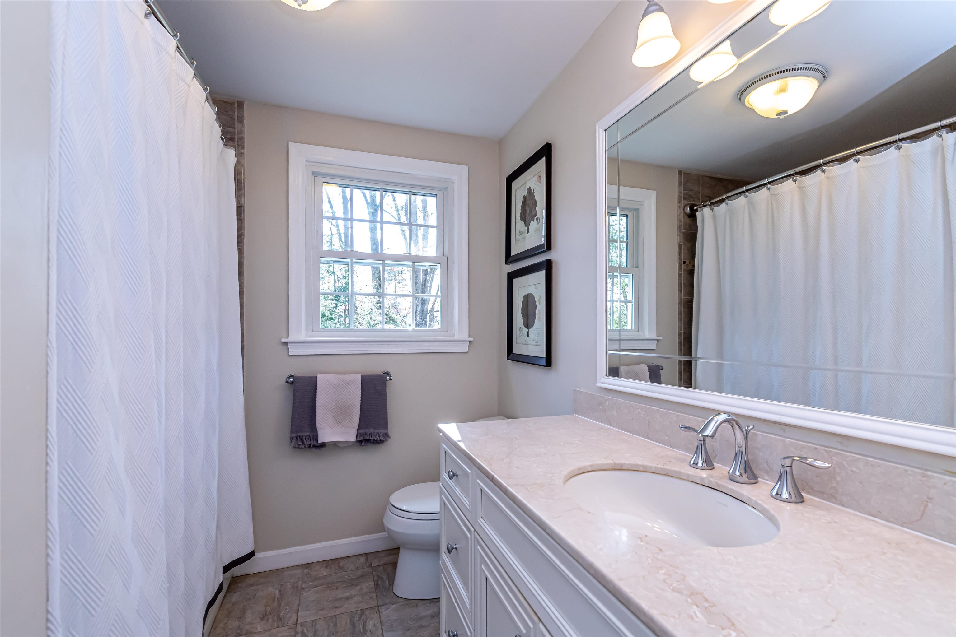 22 Todd Road Nashua, NH 03064 - Photo 38 of 58