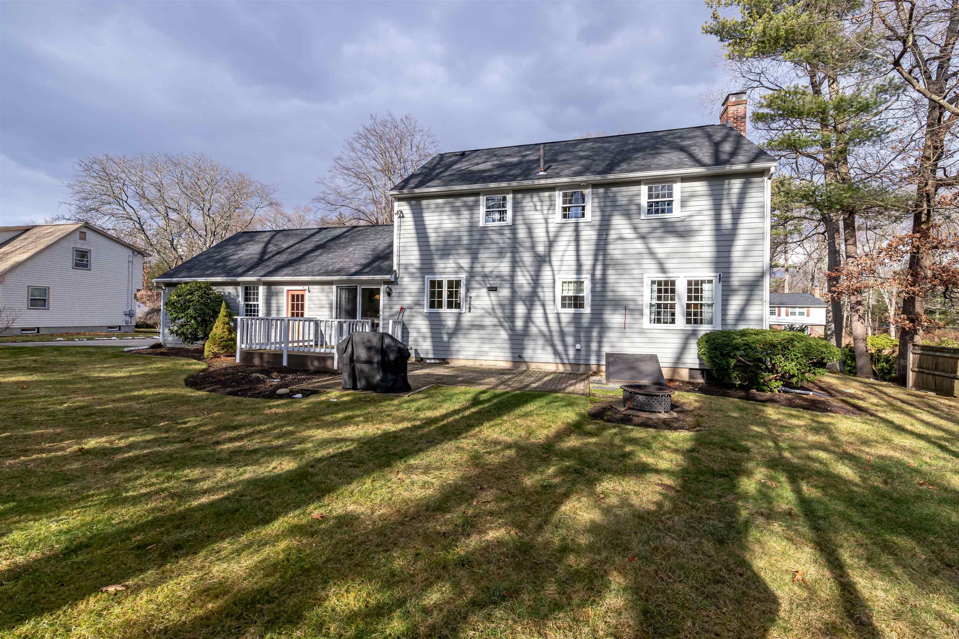 22 Todd Road Nashua, NH 03064 - Photo 52 of 58