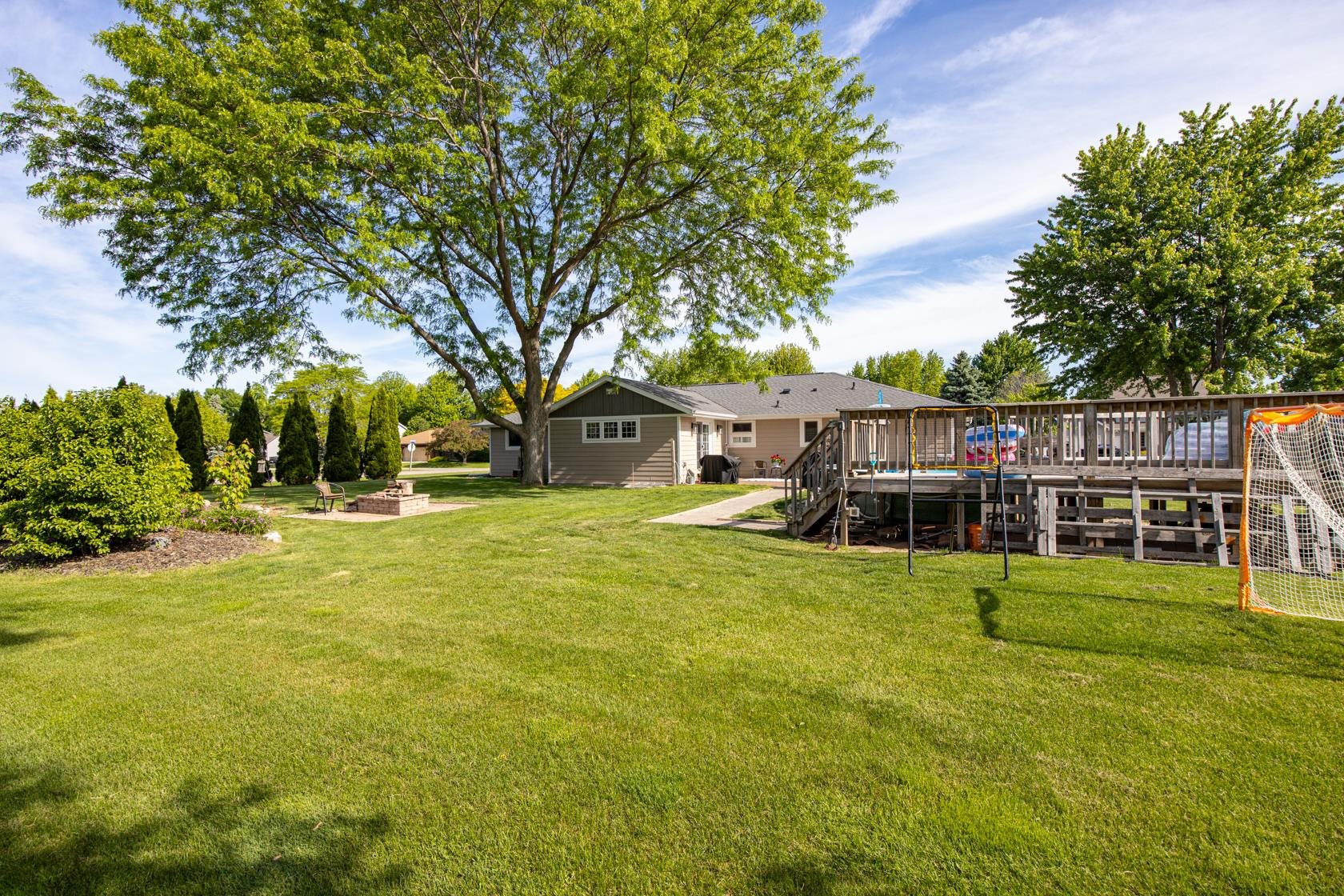 W2593 Colonial Court Appleton, WI 54915 - Photo 41 of 45
