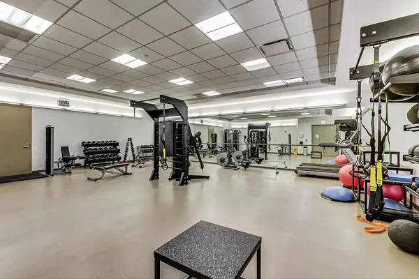 $4,500 | 240 East Illinois Street, Unit 1805, Chicago, IL 60611
