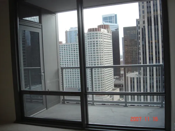 $4,500 | 240 East Illinois Street, Unit 1805, Chicago, IL 60611