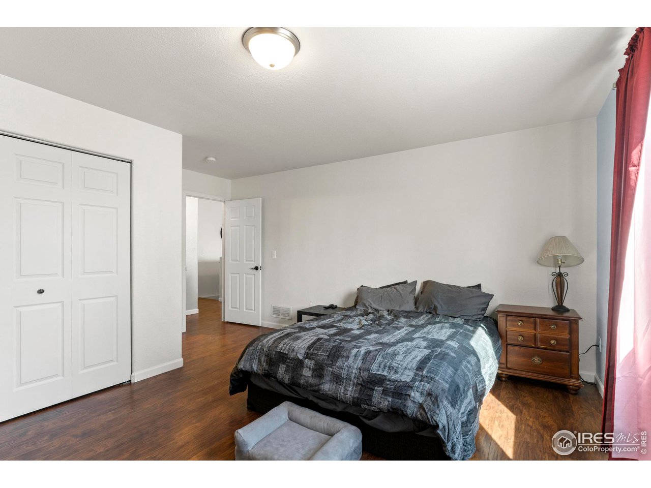 8726 19th St Road Greeley, CO 80634 - Photo 11 of 21 Master with private bathroom~