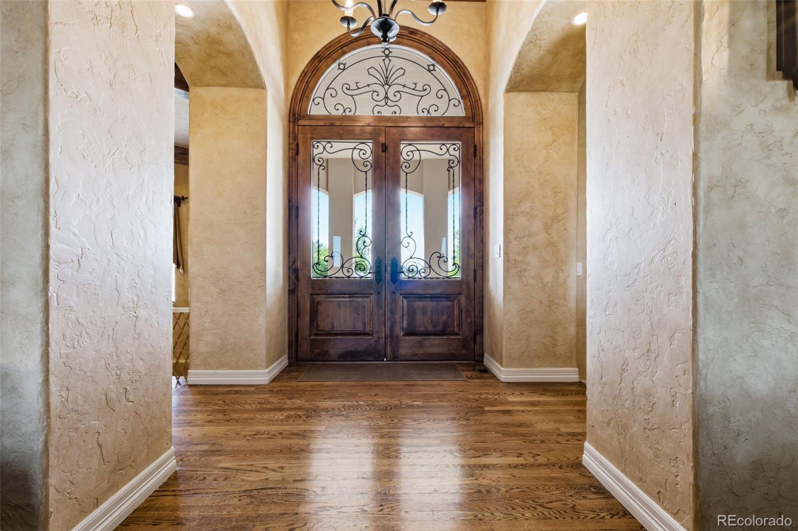 378 Conestoga Road Franktown, CO 80116 - Photo 8 of 36 Gallery Image 8