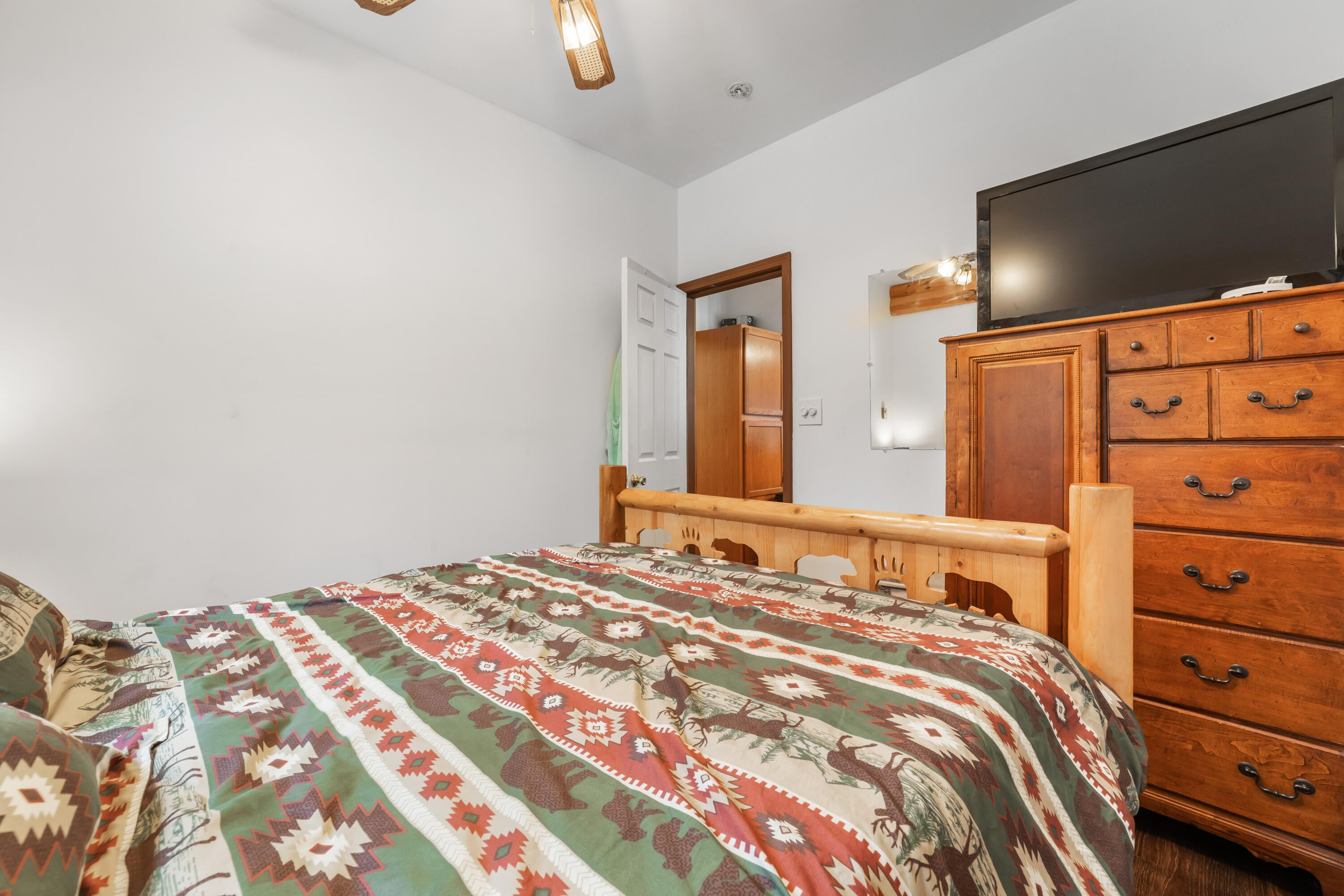 5355 West Miller Road Lewiston, MI 49756 - Photo 14 of 31 Gallery Image 14