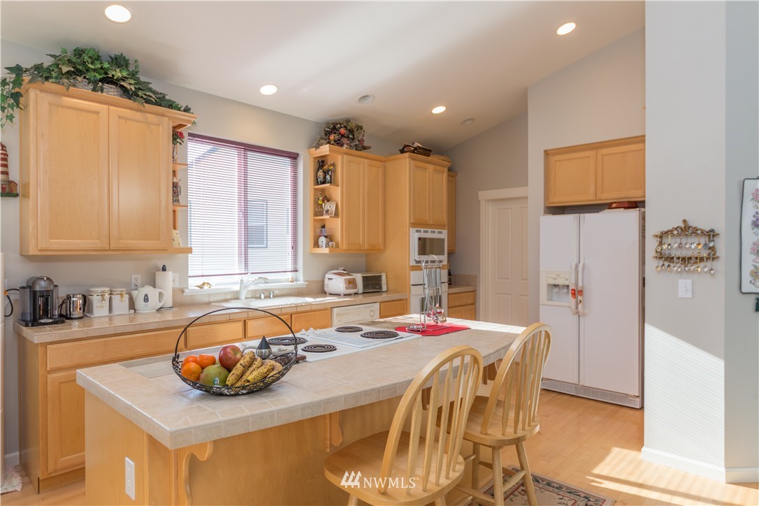 72 Timber Ridge Drive Port Ludlow, WA 98365 - Photo 9 of 22 Gallery Image 9