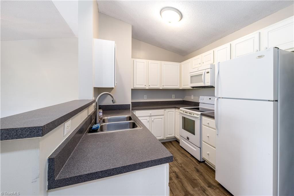160 James Road, Unit 3D High Point, NC 27265 - Photo 7 of 15
