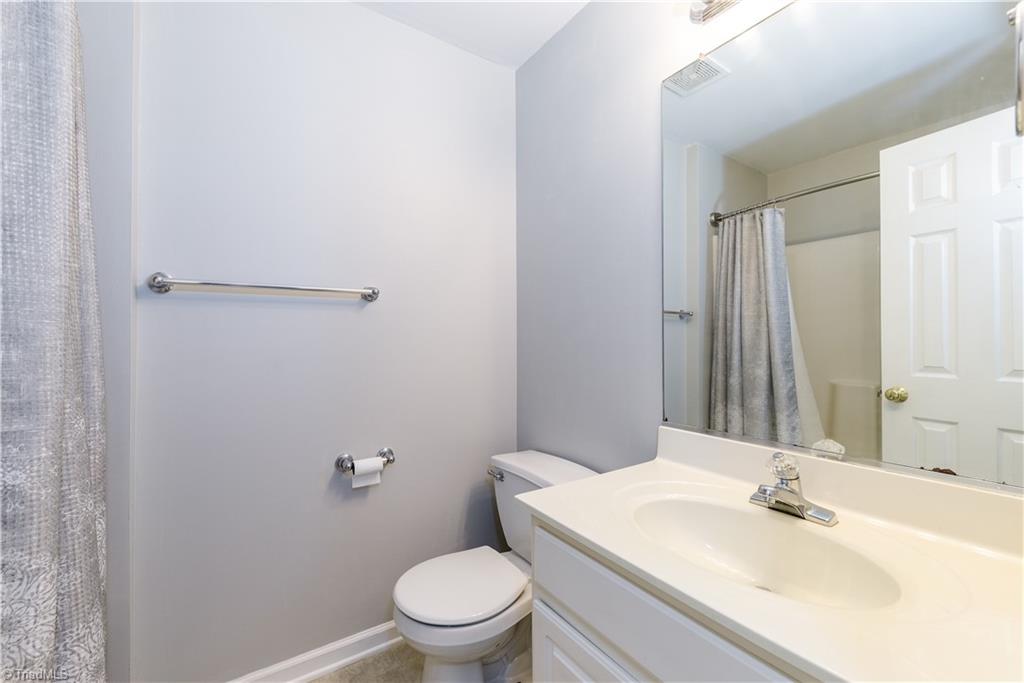 160 James Road, Unit 3D High Point, NC 27265 - Photo 10 of 15