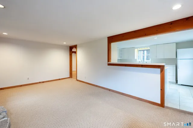 $3,200 | 1 Long Wall Road, Redding, CT 06896