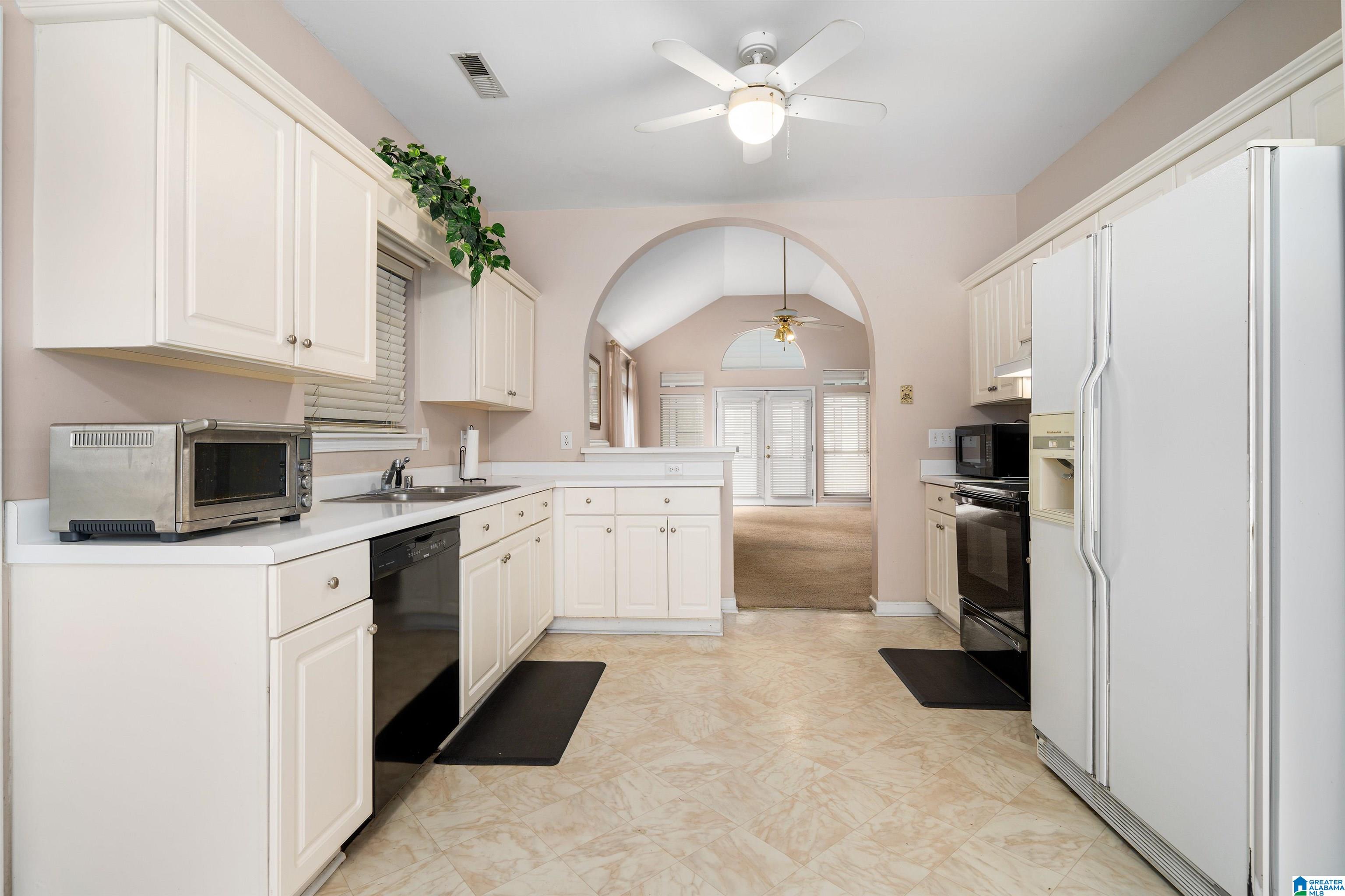 1520 Oliver Road Leeds, AL 35094 - Photo 9 of 27