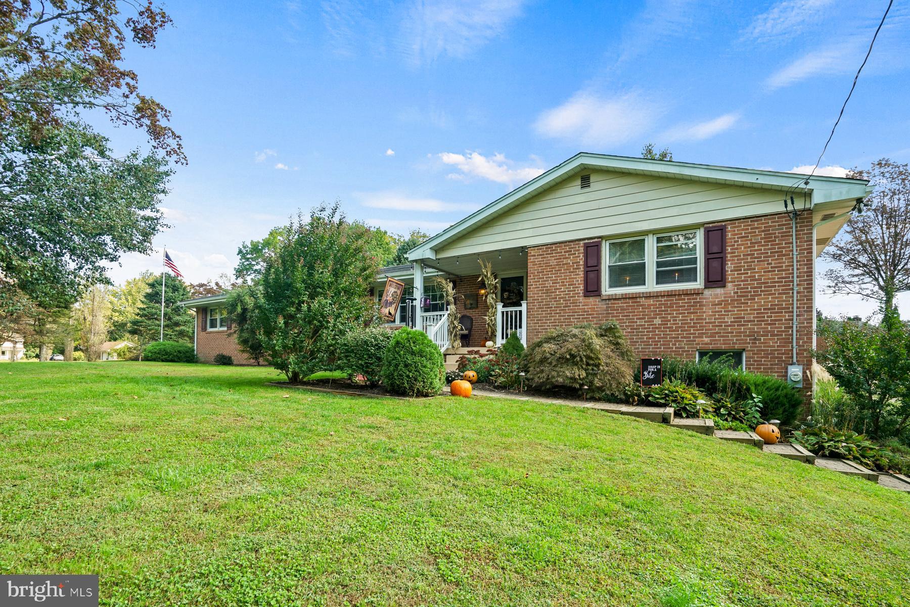 465 Mt Alverno Road Media, PA 19063 - Photo 65 of 65 Front of house