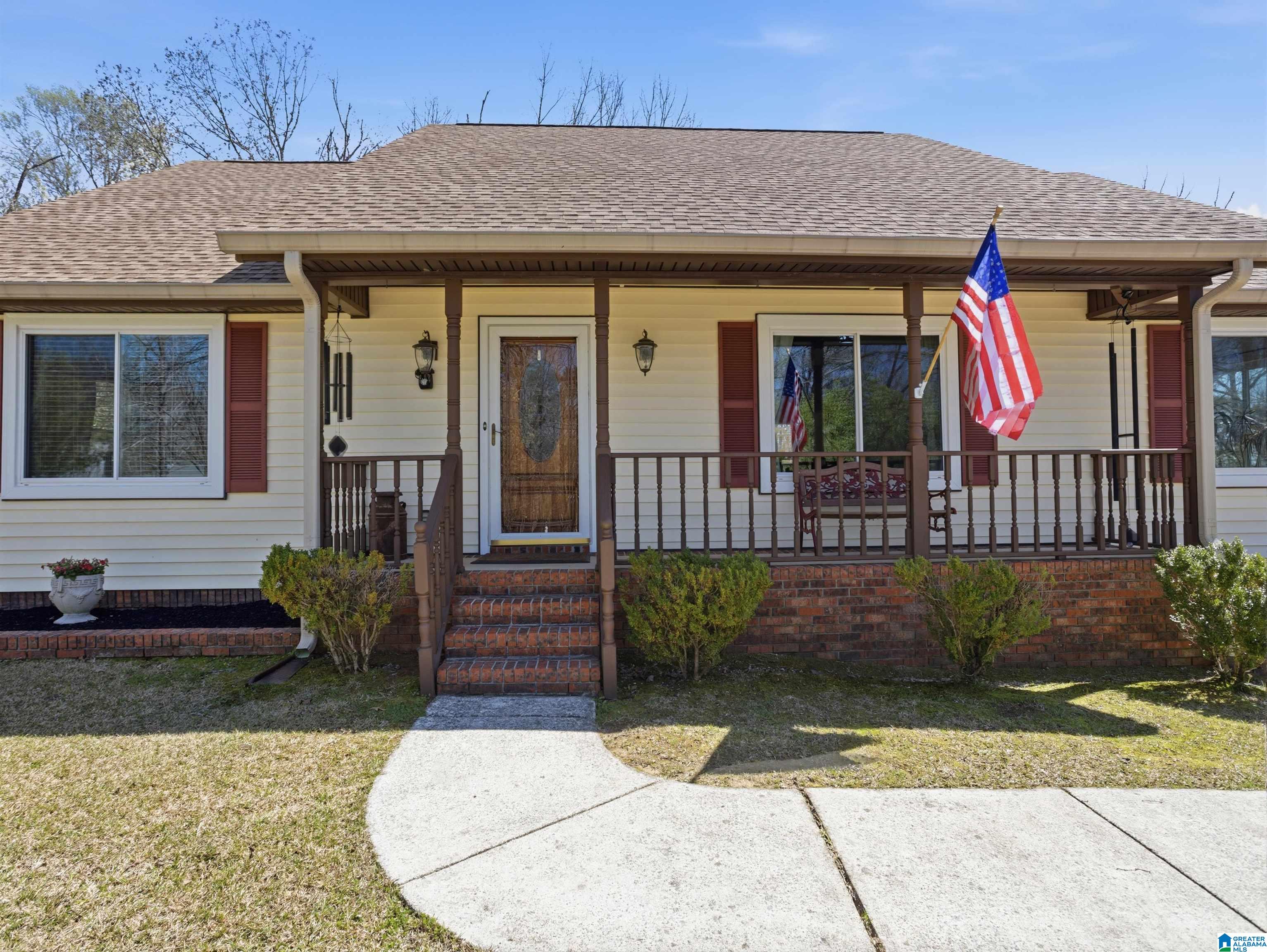 270 Ridge Trail Warrior, AL 35180 - Photo 4 of 61