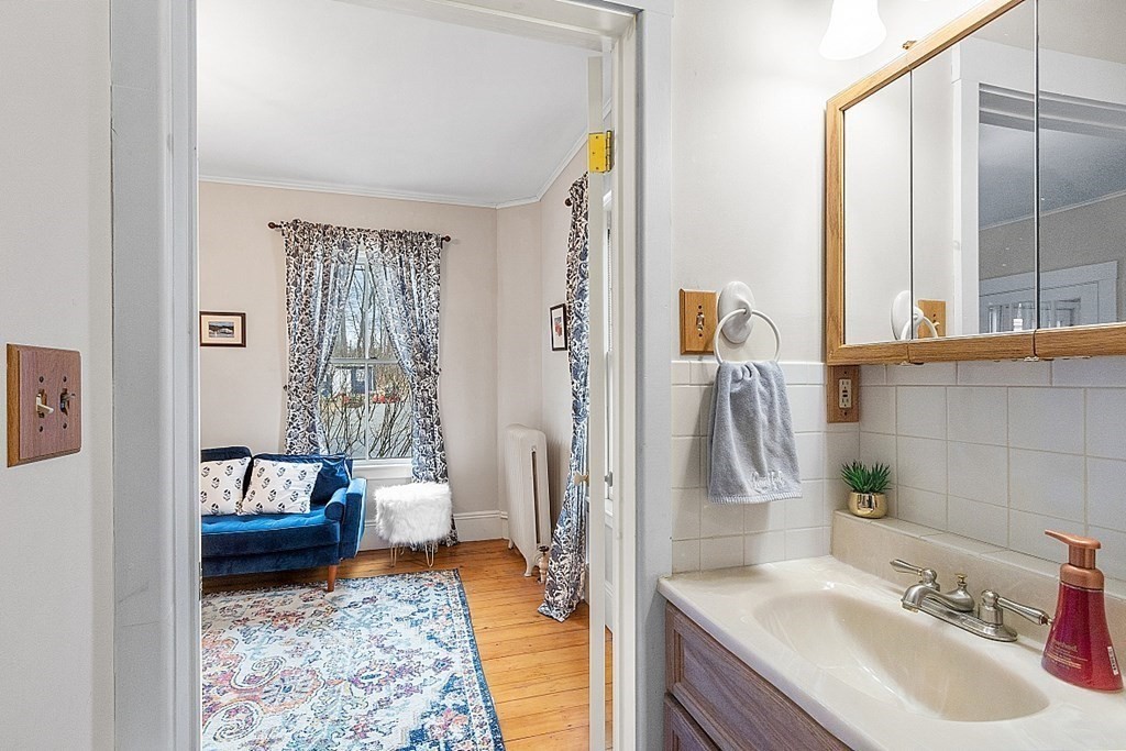 58 Red Spring Road Andover, MA 01810 - Photo 17 of 42 Gallery Image 17