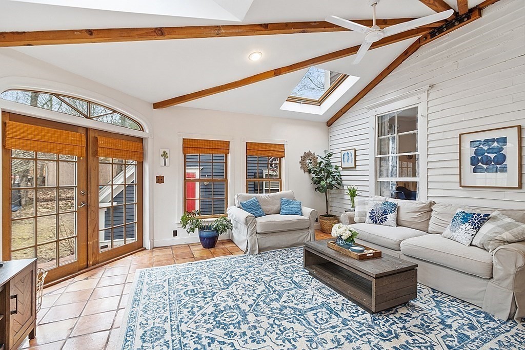 58 Red Spring Road Andover, MA 01810 - Photo 9 of 42 Gallery Image 9