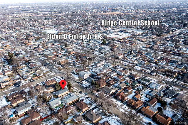 $315,000 | 10912 Princess Avenue, Chicago Ridge, IL 60415