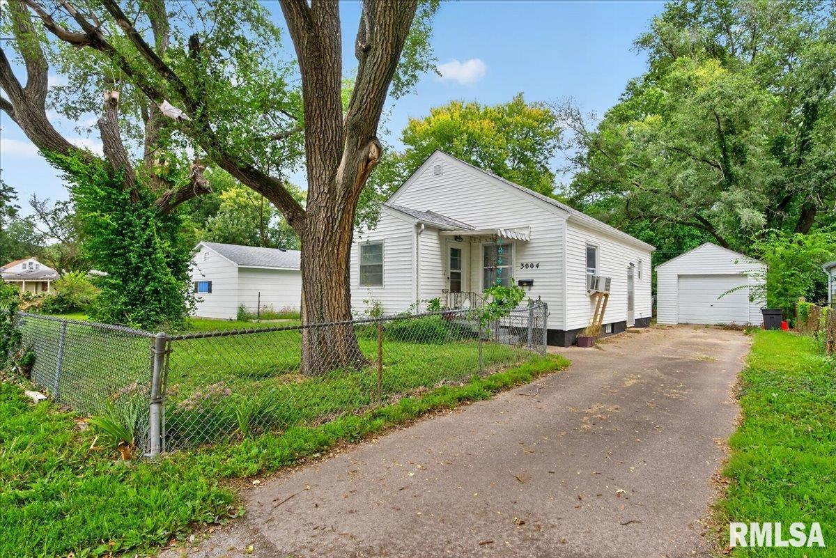 3004 South Allis Street Springfield, IL 62703 - Photo 2 of 26 Gallery Image 2