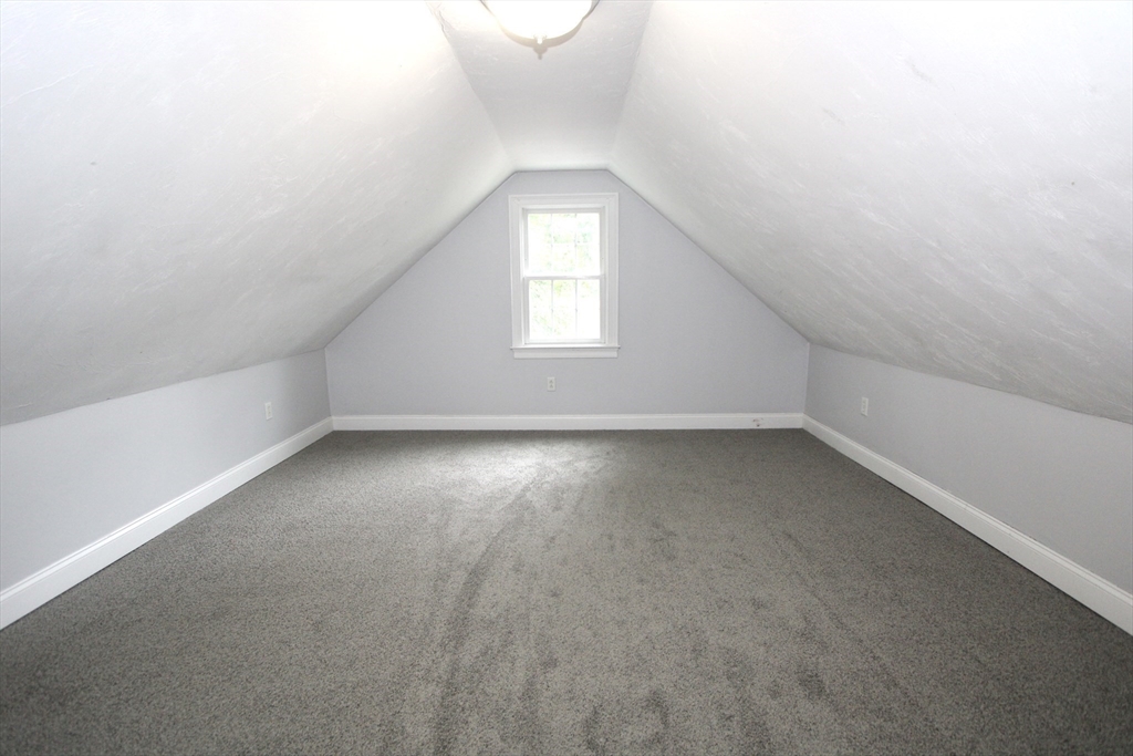 7 Chevy Chase Road Worcester, MA 01606 - Photo 11 of 21