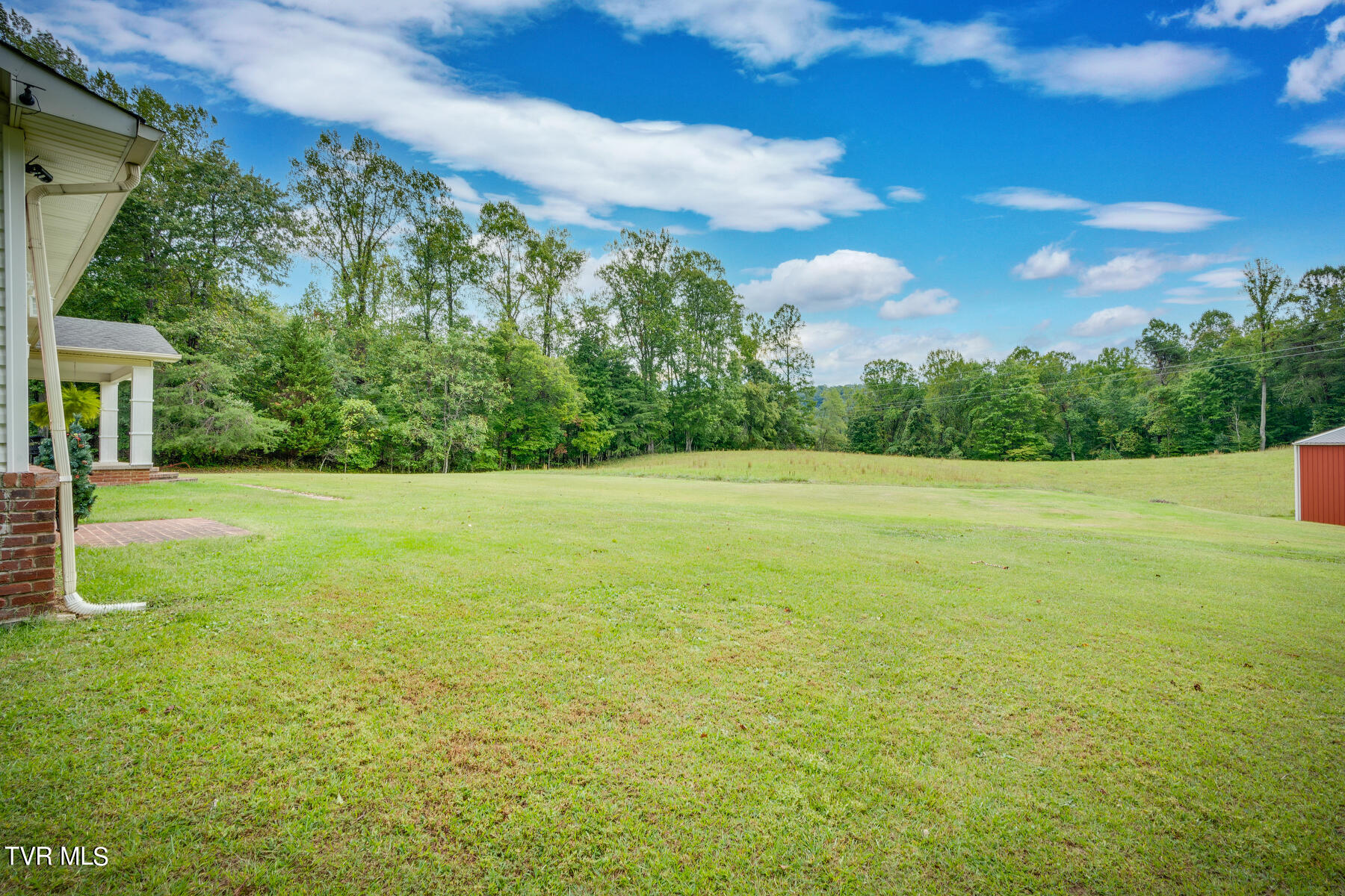 5596 Twin Springs Road Dungannon, VA 24245 - Photo 3 of 48 016